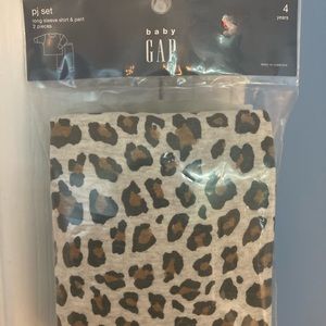 Gap 4T long john NWT